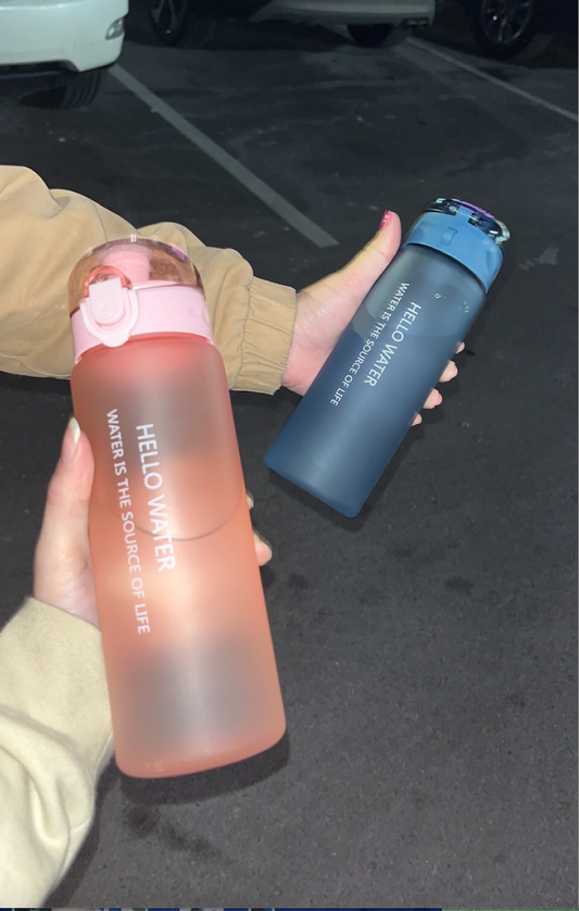 Hello Water Bottle 780ml (26oz)